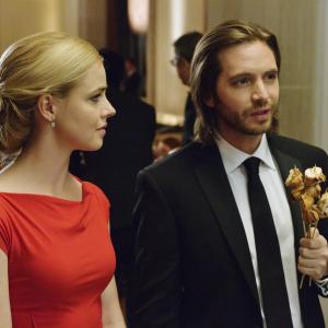Still of Amanda Schull and Aaron Stanford in 12 Monkeys (2015)