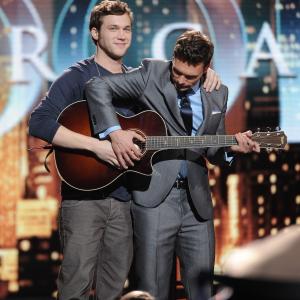 Ryan Seacrest and Phillip Phillips at event of American Idol The Search for a Superstar 2002