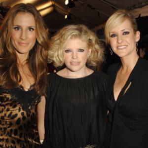 Natalie Maines, Emily Robison and Martie Maguire at event of Shut Up & Sing (2006)