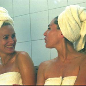 Still of Judith Godrèche and Mathilde Seigner in Tout pour plaire (2005)