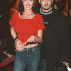 Shannon Elizabeth at event of The Beach 2000