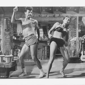 Dick Shawn in Its a Mad Mad Mad Mad World 1963