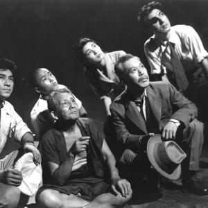 Still of Akihiko Hirata, Momoko Kôchi, Takashi Shimura, Akira Takarada and Ren Yamamoto in Gojira (1954)