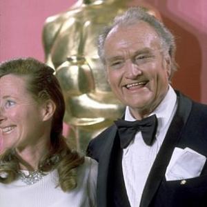 Academy Awards 49th Annual Red Skelton 1977