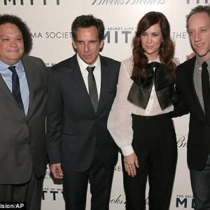 Joey Slotnick, Kristen Wiig, Ben Stiller, and Adrian Martinez @ The New York Premiere of THE SECRET LIFE OF WALTER MITTY.