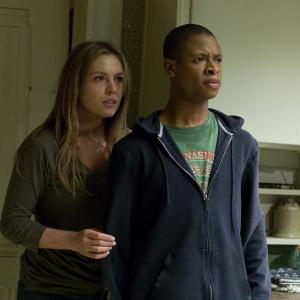 Still of Agnes Bruckner and Arjay Smith in Vacancy 2 The First Cut 2008