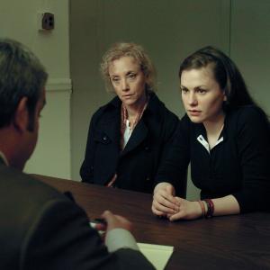 Still of Anna Paquin and J. Smith-Cameron in Margaret (2011)