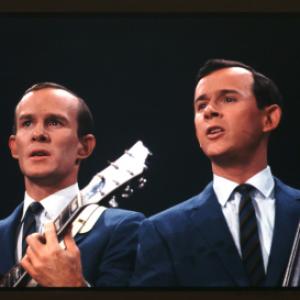 Still of Dick Smothers and Tom Smothers in Pioneers of Television (2008)