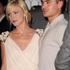 Brittany Snow and Zac Efron