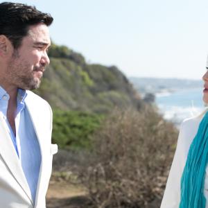 Donna Spangler as Angelina and Dean Cain as Gabriel in Beverly Hills Christmas