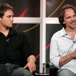 Frank Spotnitz and Stuart Townsend at event of Night Stalker 2005