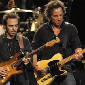 Nils Lofgren and Bruce Springsteen