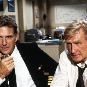 Still of Lloyd Bridges and Robert Stack in Airplane! (1980)