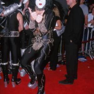 Ace Frehley and Paul Stanley at event of Detroit Rock City 1999