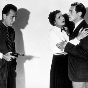 Humphrey Bogart, Kay Francis, James Stephenson
