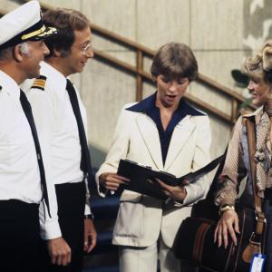Still of Bernie Kopell Gavin MacLeod Connie Stevens and Lauren Tewes in The Love Boat 1977