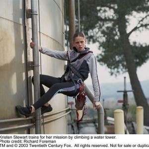 Still of Kristen Stewart in Catch That Kid 2004