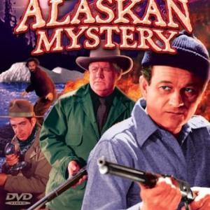 Joseph Crehan and Milburn Stone in The Great Alaskan Mystery 1944