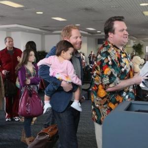 Still of Julie Bowen Ty Burrell Jesse Tyler Ferguson Sarah Hyland and Eric Stonestreet in Moderni seima 2009