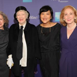 Chiemi Karasawa, Elaine Stritch, Elizabeth Hemmerdinger and Sheryl Wisniewski at event of Elaine Stritch: Shoot Me (2013)