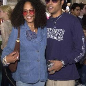 Cree Summer at event of Atlantis The Lost Empire 2001