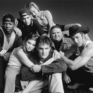 Still of James Van Der Beek, Scott Caan, Ali Larter, Amy Smart, Ron Lester, Eliel Swinton and Paul Walker in Varsity Blues (1999)