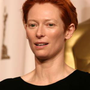 Tilda Swinton at event of The 80th Annual Academy Awards 2008