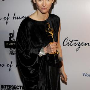 Tilda Swinton at event of The 80th Annual Academy Awards 2008