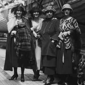 Norma Talmadge, Constance Talmadge, Natalie Talmadge, Peg Talmadge, Photo By Paul Thompson, 1920, **I.V.