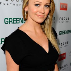 Christine Taylor at event of Greenberg (2010)