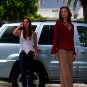 Jennifer Taylor with Gabrielle Anwar and Bruce Campbell on Burn Notice