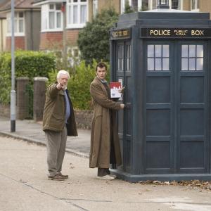 Still of Bernard Cribbins and David Tennant in Doctor Who (2005)