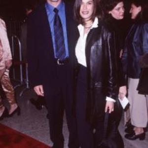 Teri Hatcher and Jon Tenney at event of Great Expectations (1998)