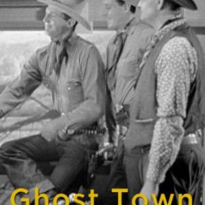 Ray Corrigan Robert Livingston and Max Terhune in GhostTown Gold 1936