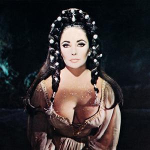 Poster of Elizabeth Taylor as Helen of Troy in DR FAUSTUS