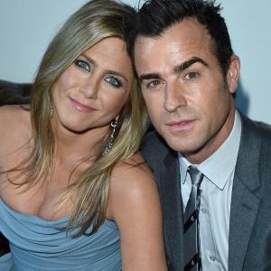 Jennifer Aniston and Justin Theroux at event of Life of Crime 2013