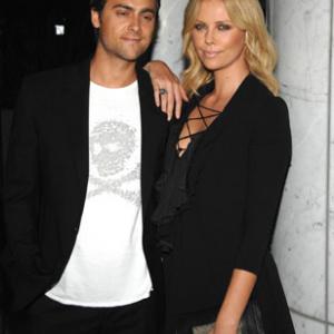 Charlize Theron and Stuart Townsend at event of Battle in Seattle 2007