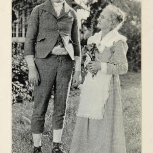 Harold Lloyd and Anna Townsend in Grandmas Boy 1922