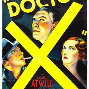 Lionel Atwill Lee Tracy and Fay Wray in Doctor X 1932