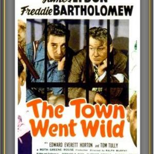 Edward Everett Horton and Tom Tully in The Town Went Wild 1944