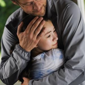 Still of Jodelle Ferland and James Tupper in Pictures of Hollis Woods 2007