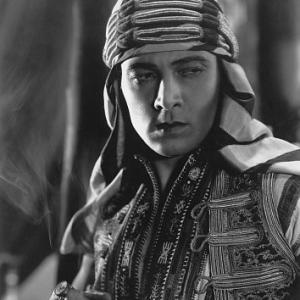 Still of Rudolph Valentino in The Son of the Sheik 1926