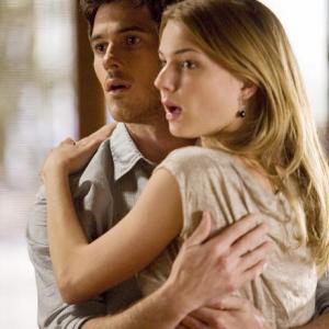 Still of Emily VanCamp and Dave Annable in Brothers & Sisters (2006)