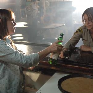 Still of Miranda Bailey and Emmanuelle Vaugier in Unearthed (2007)