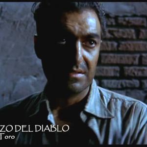 Juan Carlos Vellido in El espinazo del diablo 2001