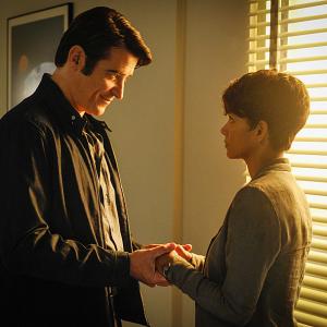 Still of Halle Berry and Goran Visnjic in Extant 2014