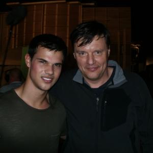 With Taylor Lautner on the set of 