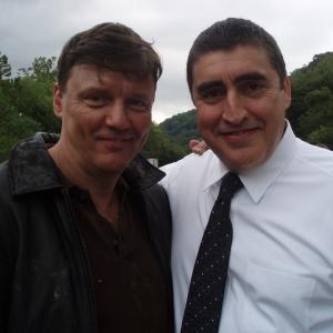 On the set of Abduction with Alfred Molina