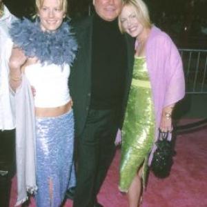Robert Wagner Natasha Gregson Wagner and Courtney Wagner at event of Austin Powers The Spy Who Shagged Me 1999