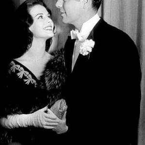 Academy Awards 30th Annual Natalie Wood Robert Wagner 1958